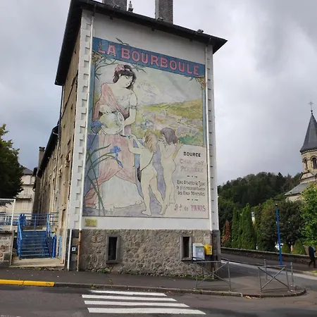 La Cachette Des Volcans *