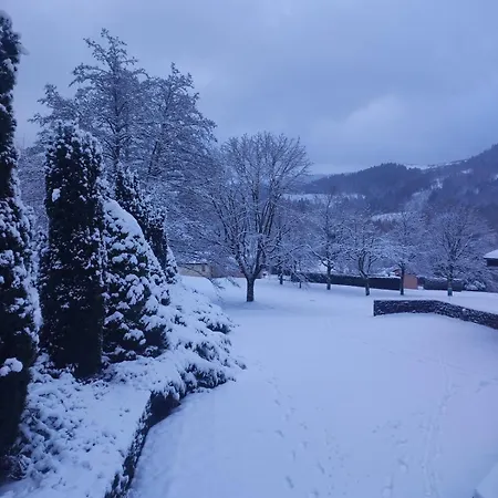 La Cachette Des Volcans Daire *