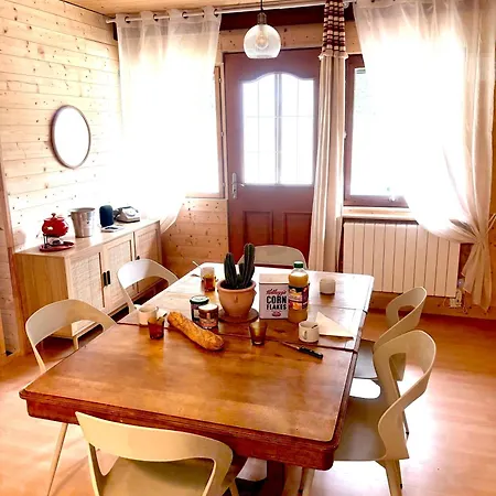 La Cachette Des Volcans Daire